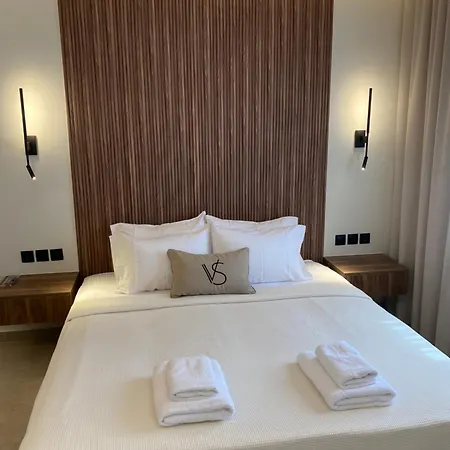 Vasilas Luxury & Hotel