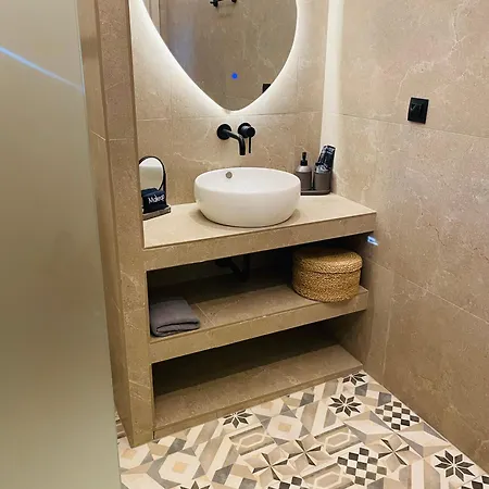 Vasilas Luxury & Hotel Áyios Yeóryios