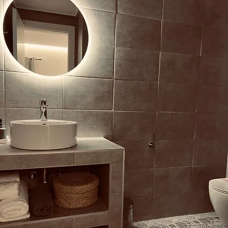 Hotel Vasilas Luxury & *