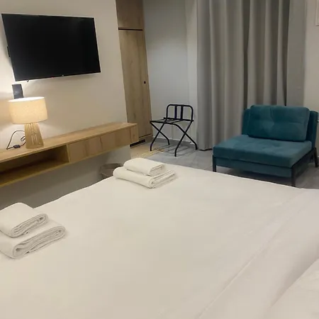 Vasilas Luxury & Hotel